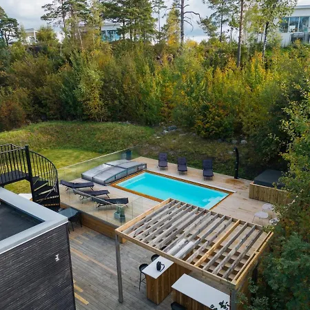 Funkisdrom With Pool Proximity To The Βίλα Sarpsborg