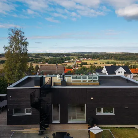 Funkisdrom With Pool Proximity To The Vila Sarpsborg